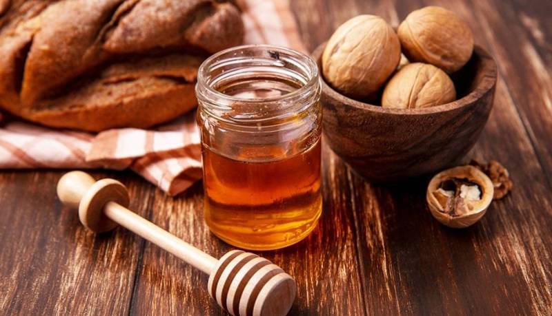 معجون بی نظیر عسل و گردو در درمان اختلالات تنفسی